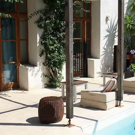 Hotel Saint-charles 2*